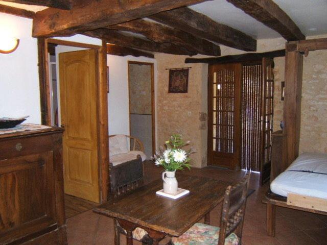 膳宿费 Gites Des 3 Vallées