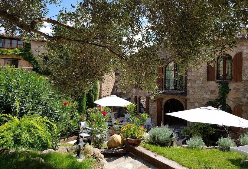 پانسیون Villa Arca