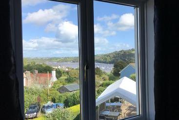 هاستل The Red Lion Inn