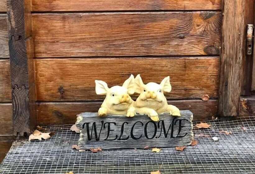 민박 West View Lodge