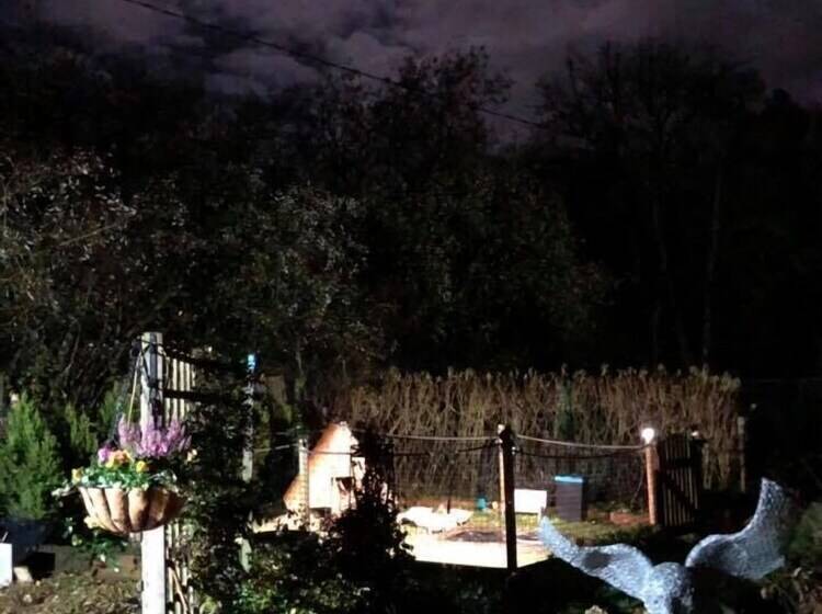 민박 West View Lodge