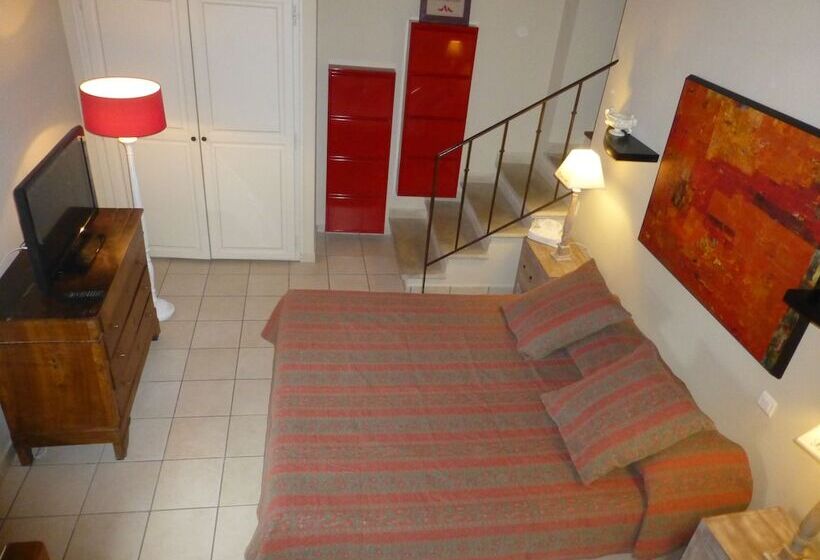 بنسيون Chambres Du Vieux Bistrot