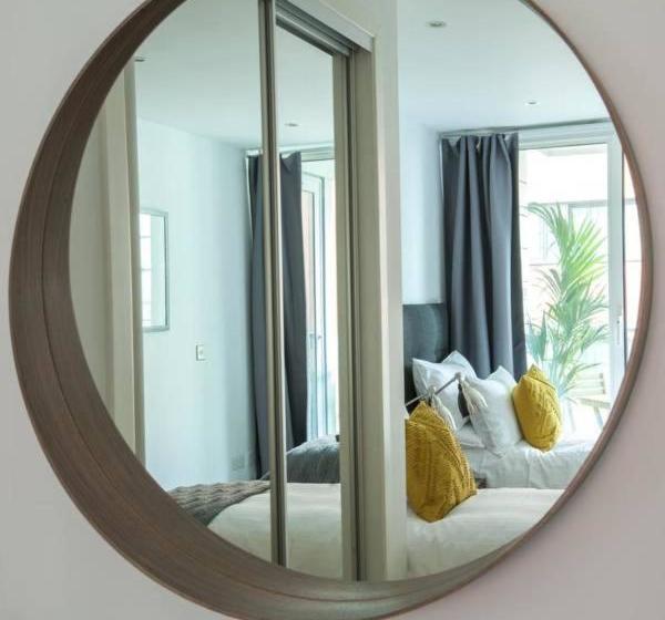 Vetrelax Basildon Newly Refurbished 3bed House