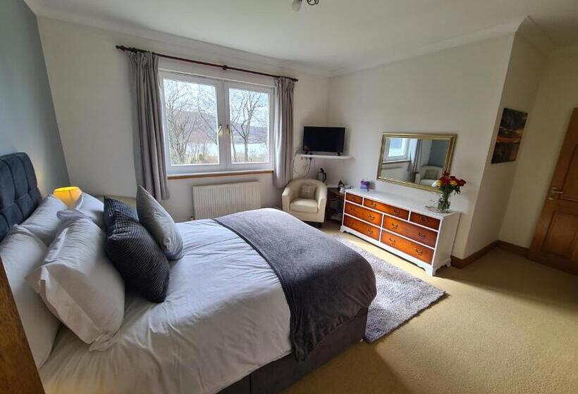 بنسيون Appin Bay View