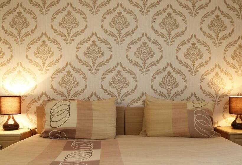 بنسيون Edenmore