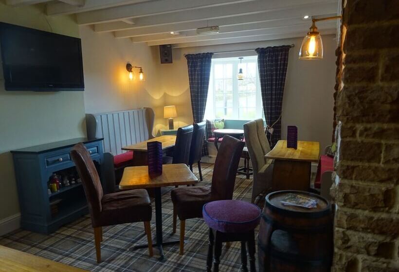 هاستل Chequers Inn