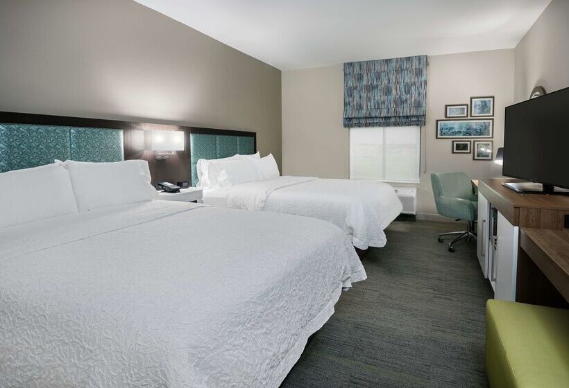 هتل Hampton Inn & Suites By Hilton Portland Corpus Christi