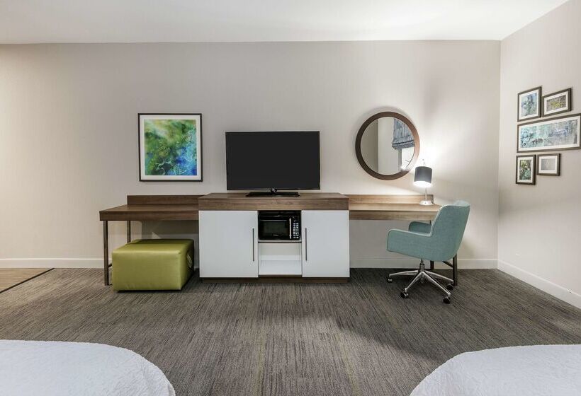 هتل Hampton Inn & Suites By Hilton Portland Corpus Christi