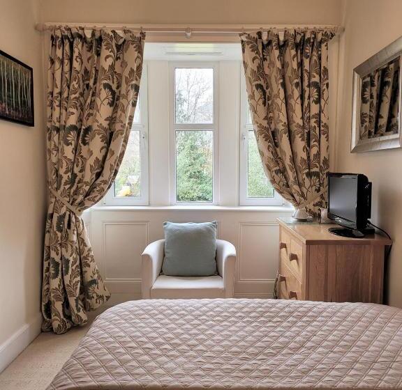 بنسيون Rudhanacraige