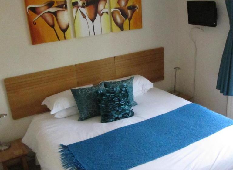 بنسيون Treetops Guest House