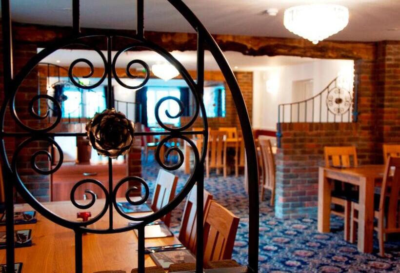 הוסטל New Inn   Dorchester