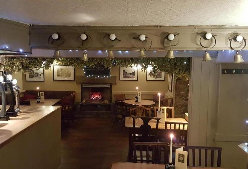 فندق صغير The Cavendish Arms
