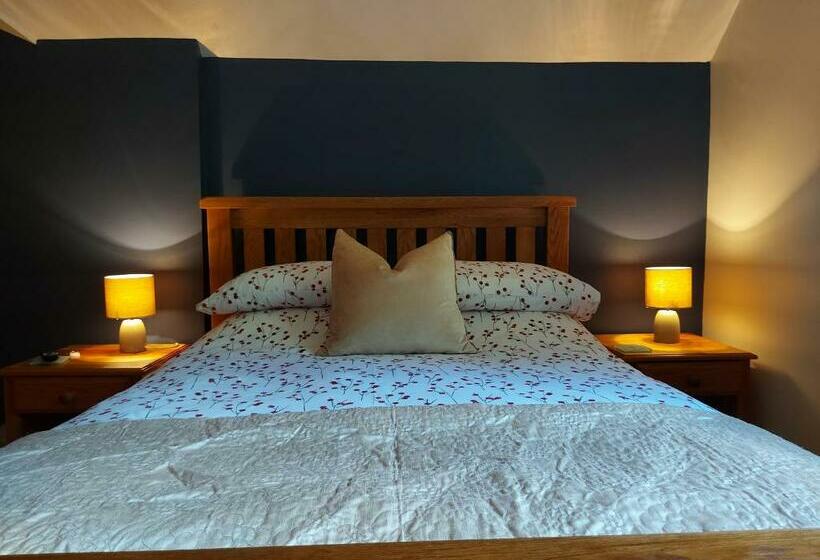 فندق Bryn Sion Farm