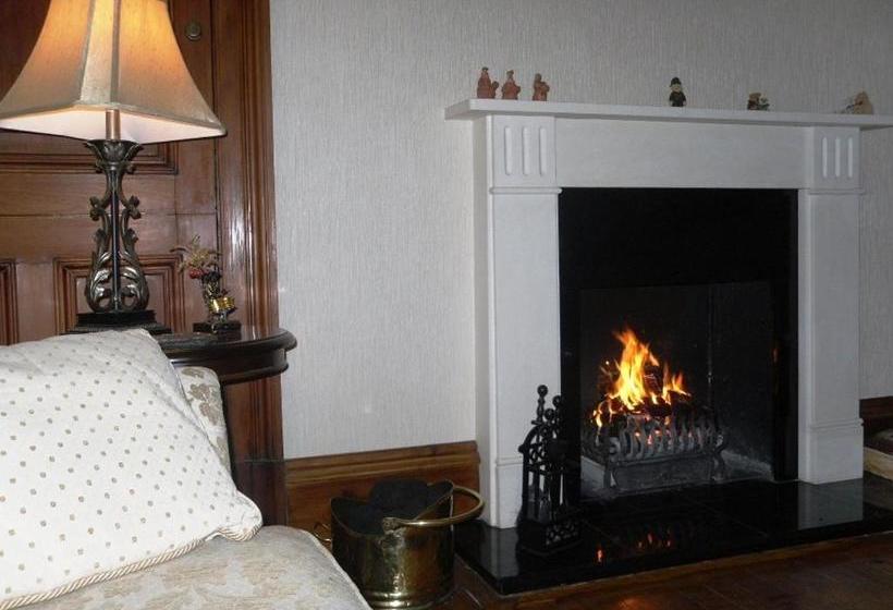 بنسيون Ardfern Guest House