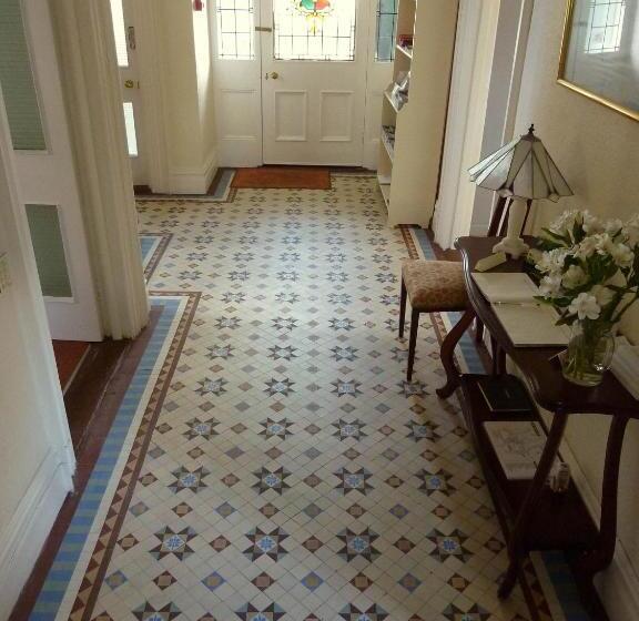 פנסיון Derrin Guest House