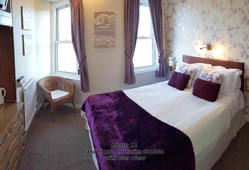 بنسيون The Paragon   Guest Accommodation