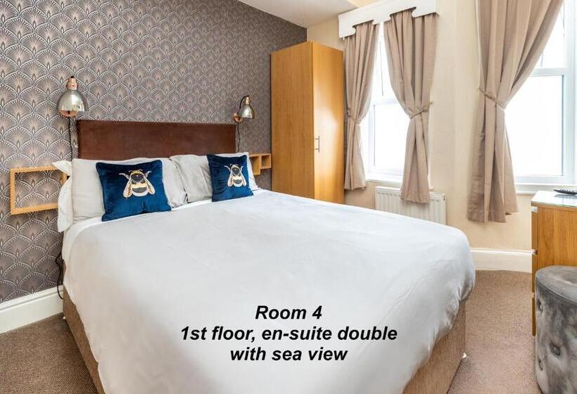 بنسيون The Paragon   Guest Accommodation