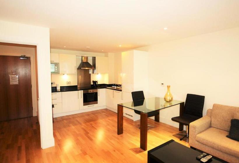 Zen Apartments  Excel & O2 Arena