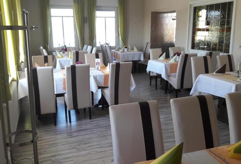 فندق صغير Steakhaus Galgenbach