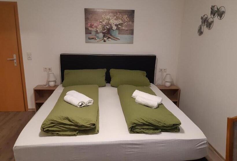 فندق صغير Steakhaus Galgenbach