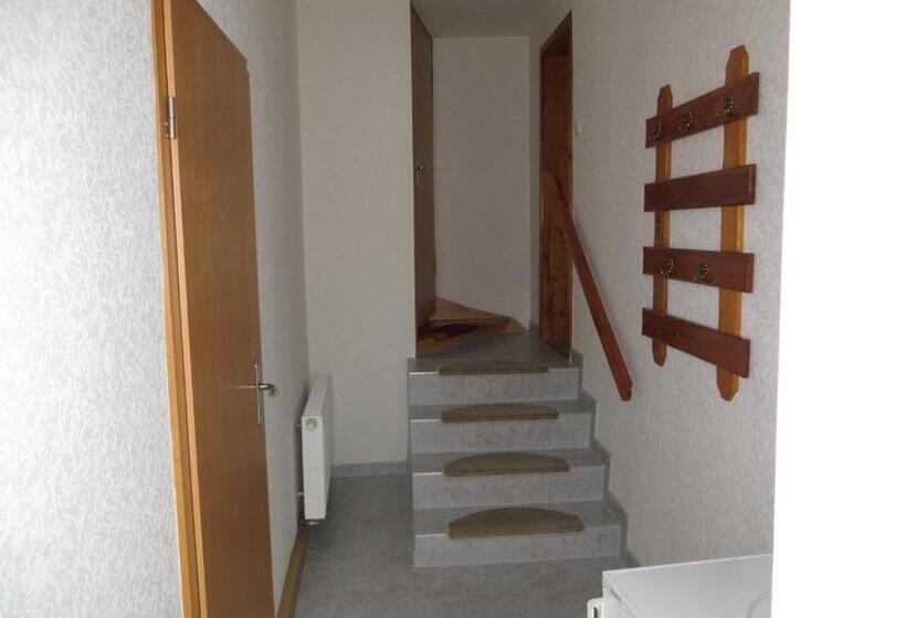 بنسيون Ferienwohnung & Zimmervermietung Wolf