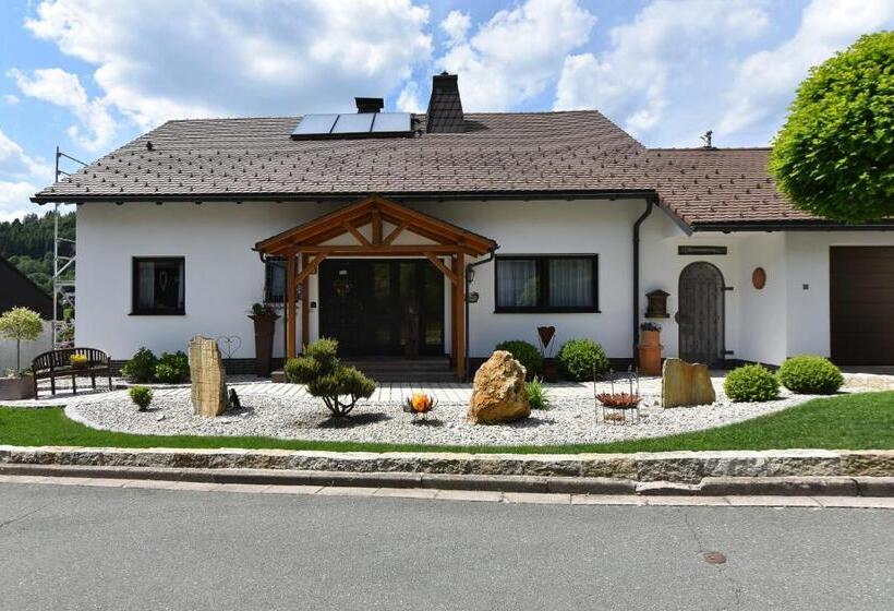 پانسیون Ferienwohnung Sendelbeck