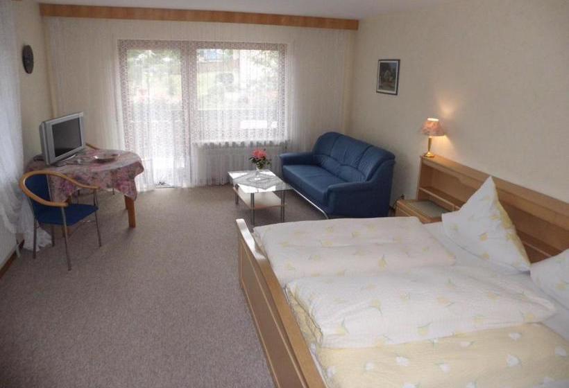 تختخواب و صبحانه Landhaus Enztalperle