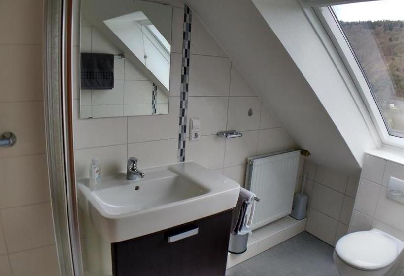 ペンション Weingut Stiftshof