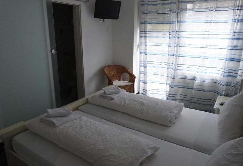 ペンション Winzergasthof Zum Kellerstübchen