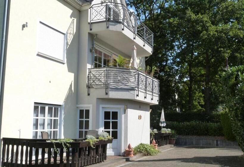 ペンション Winzergasthof Zum Kellerstübchen