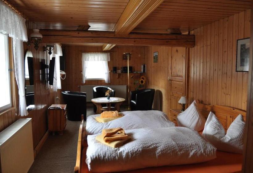 Auf Der Heide Gasthof & Pension