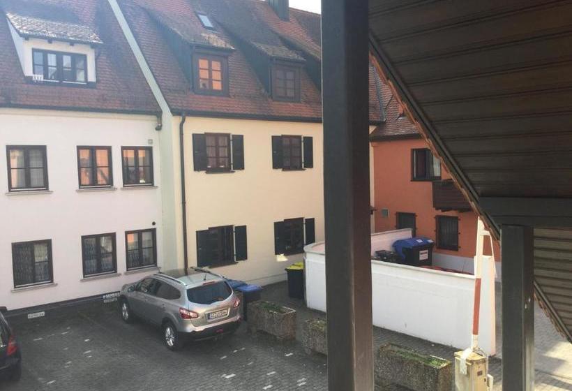 פנסיון Kulisse Apartments