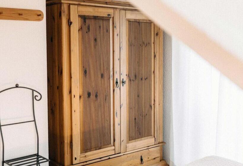 펜션 Wein & Wohngut Paulushof