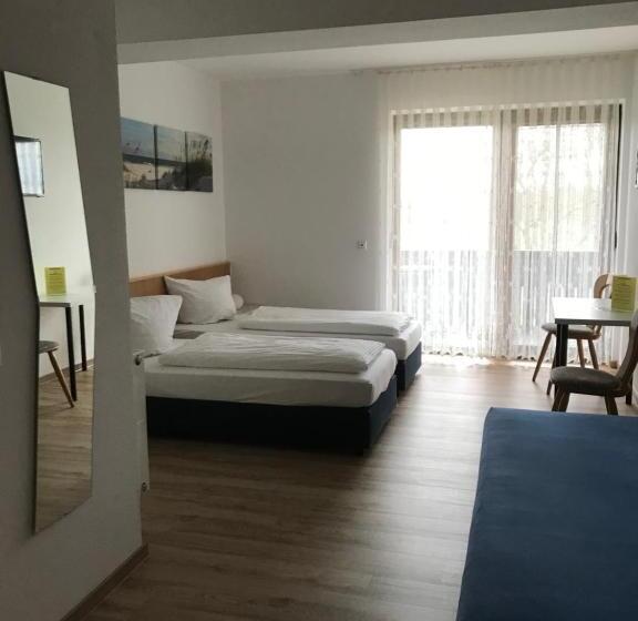 ユースホステル Landgasthof Felsenkeller