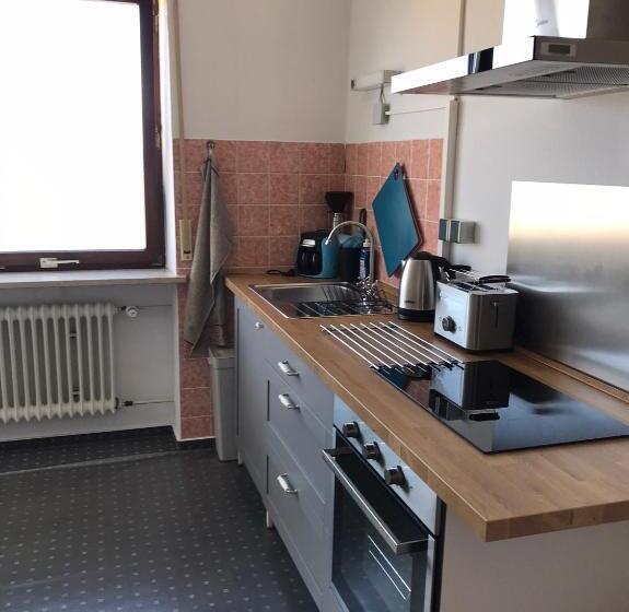 ユースホステル Landgasthof Felsenkeller