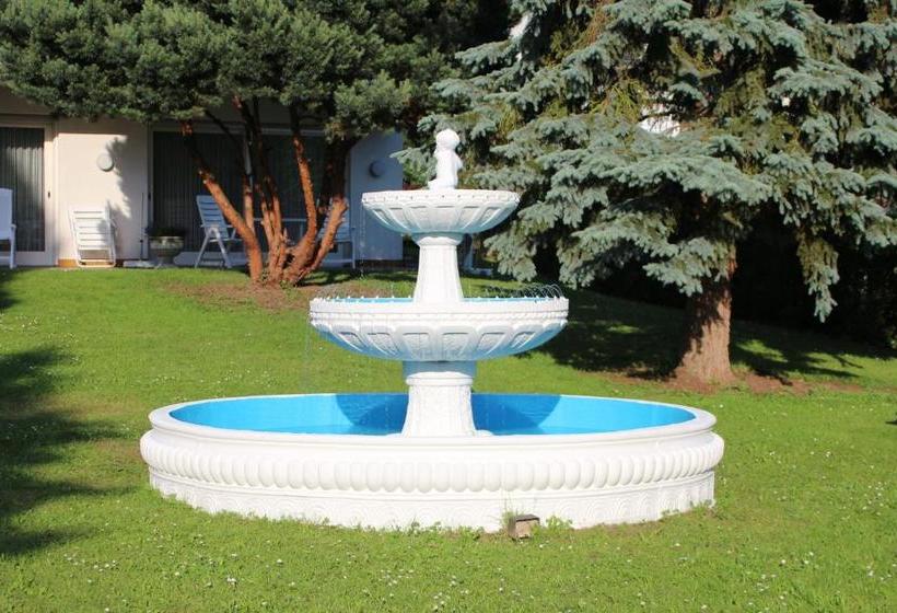 ペンション Gästehaus Lohmann