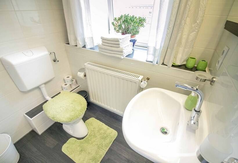 ペンション Gasthaus Tannenhof