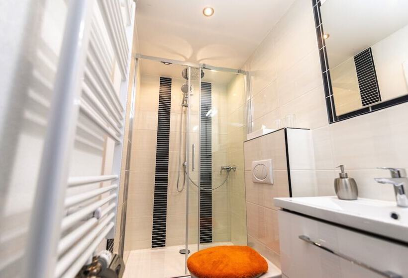 ペンション Gasthaus Tannenhof