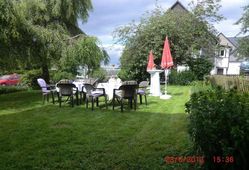 پانسیون Gasthof Haus Hubertus