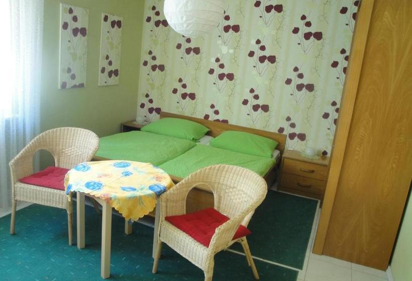 ペンション Gästehaus Andrea Blatt