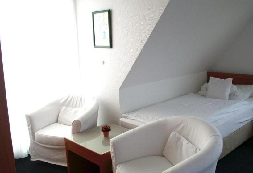 بنسيون Haus Köbesine