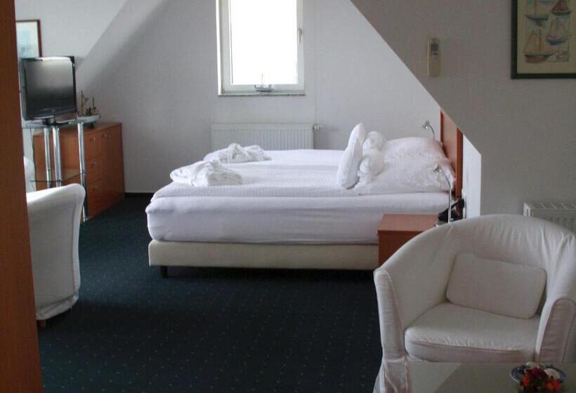 بنسيون Haus Köbesine