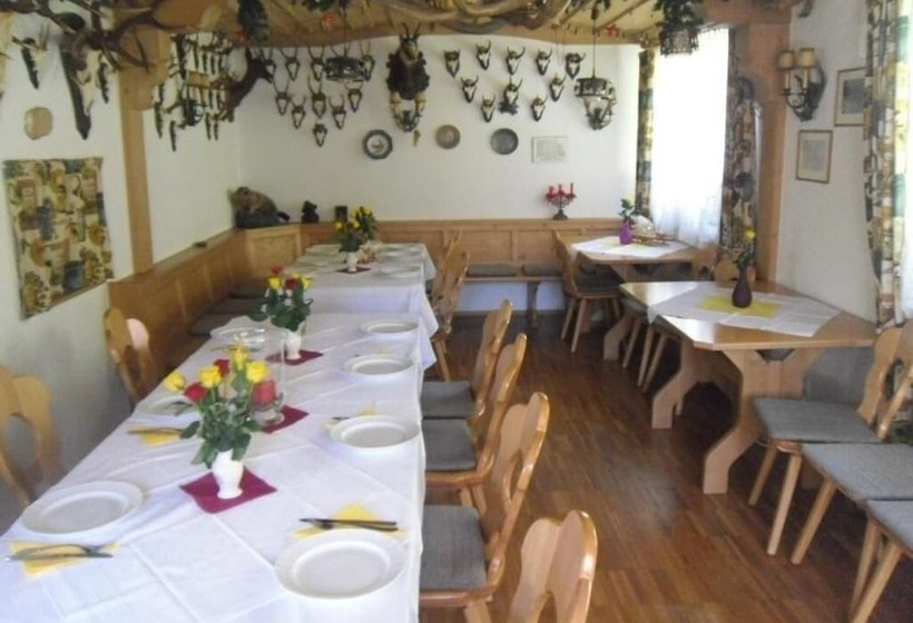 ペンション Landgasthaus Gemsennest