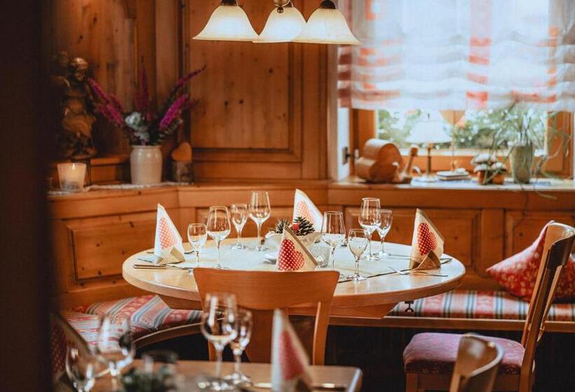 پانسیون Landgasthaus Zur Linde, Neusatz