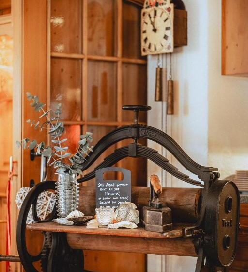 پانسیون Landgasthaus Zur Linde, Neusatz