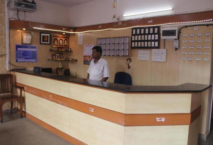 酒店 Santosh Lodge