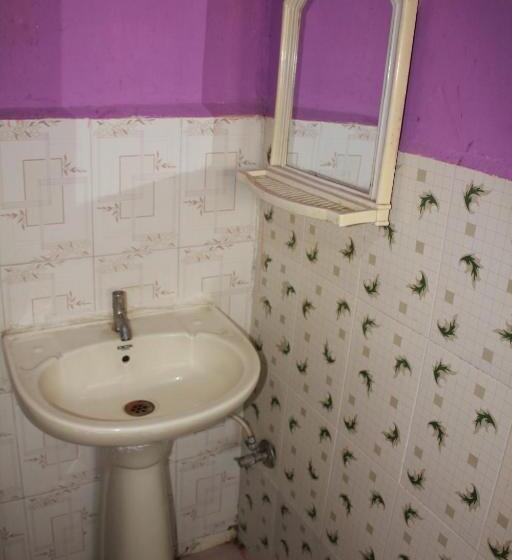 酒店 Santosh Lodge