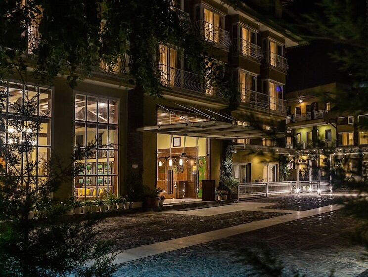 ホテル The Fern Brentwood Resort, Mussoorie