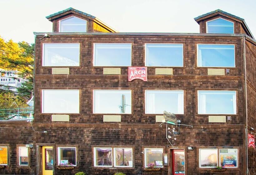 호스텔 Three Arch Inn