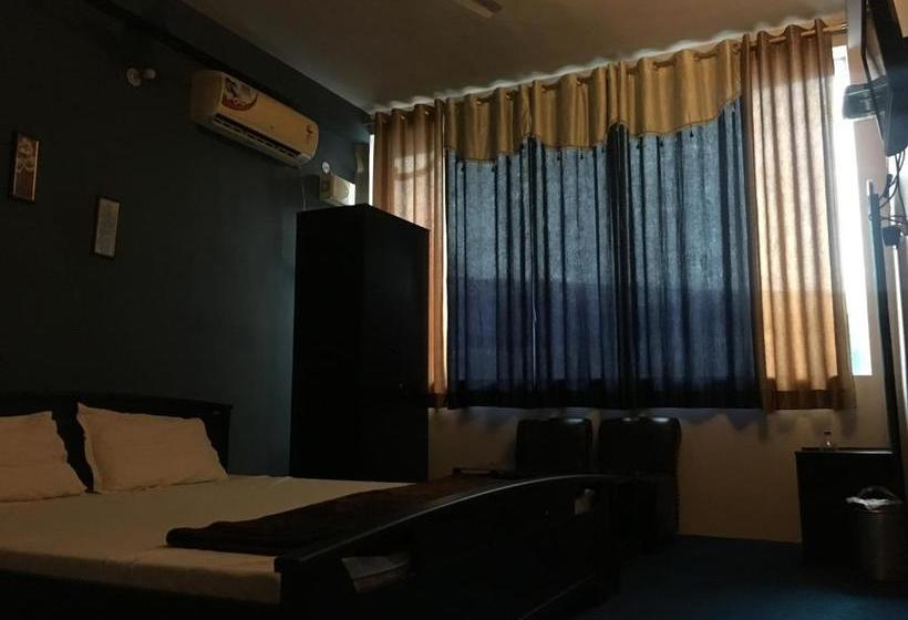 فندق Royal Panacea